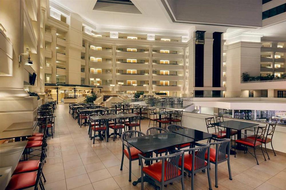 Embassy Suites By Hilton Washington Dc Chevy Chase Pavilion Restaurant photo