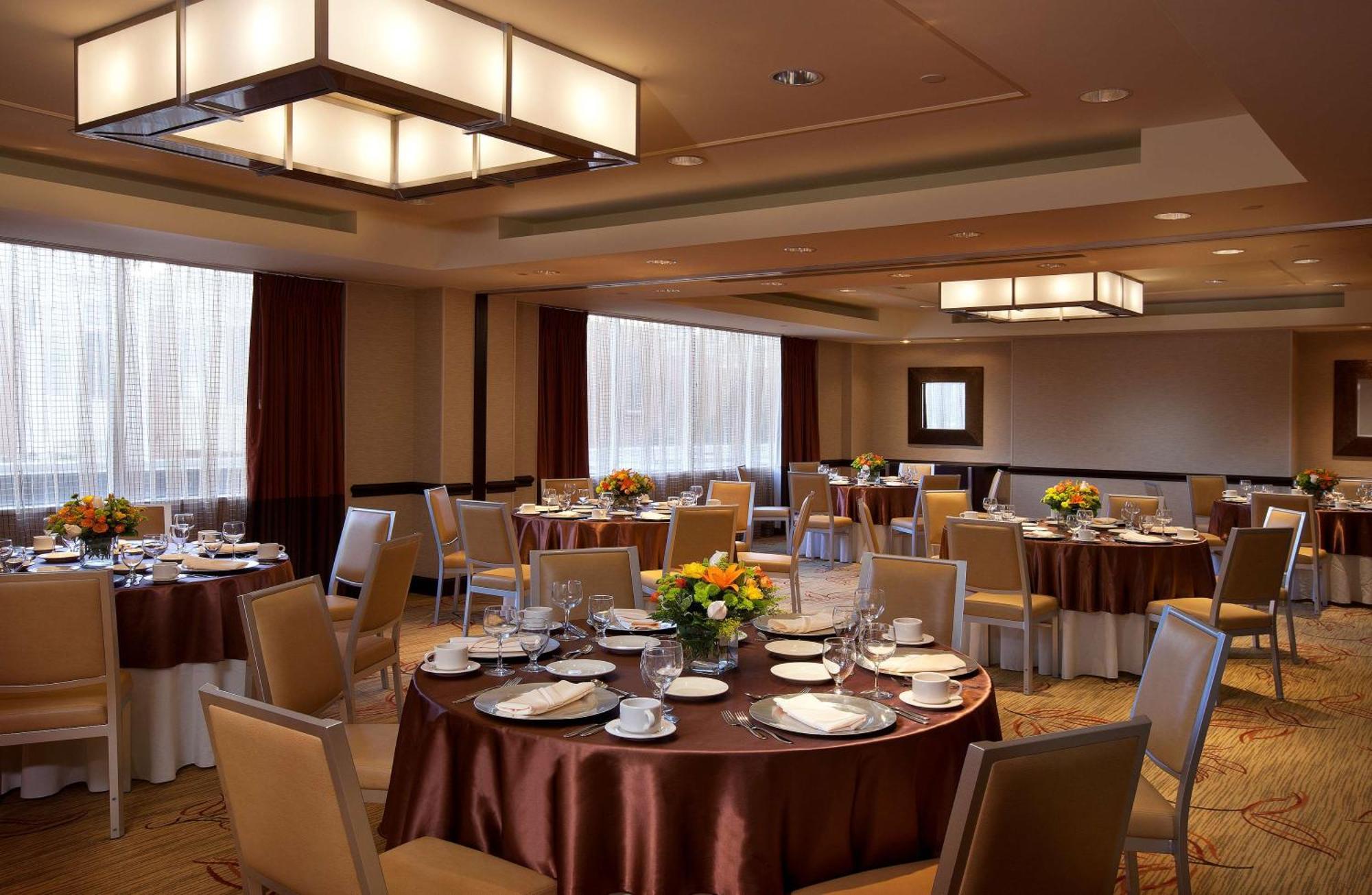Embassy Suites By Hilton Washington Dc Chevy Chase Pavilion Facilities photo