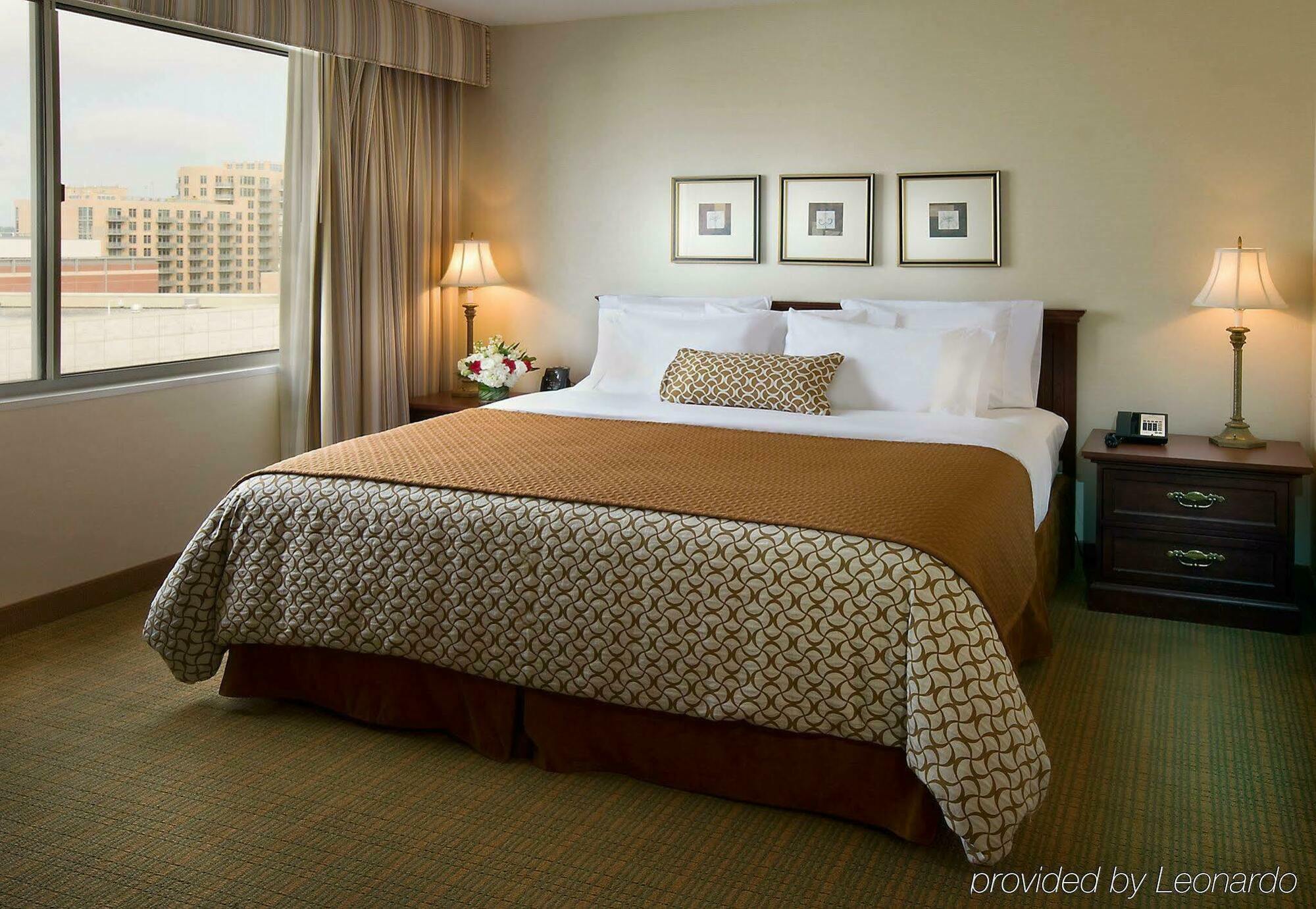 Embassy Suites By Hilton Washington Dc Chevy Chase Pavilion Exterior photo